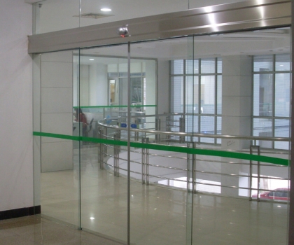 無(wú)框感應(yīng)自動(dòng)門(mén)